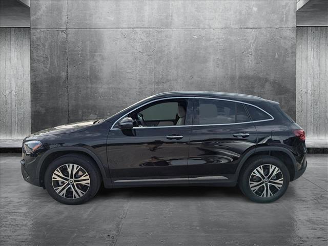 new 2025 Mercedes-Benz GLA 250 car, priced at $44,150