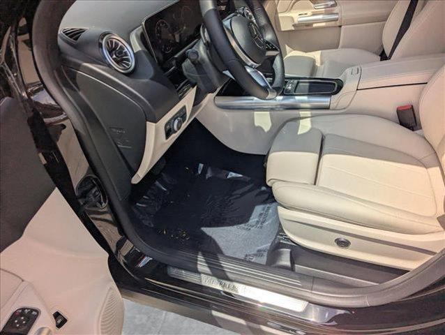 used 2025 Mercedes-Benz GLA 250 car, priced at $38,852