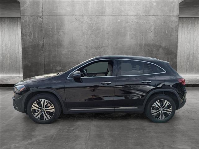 new 2025 Mercedes-Benz GLA 250 car, priced at $44,150