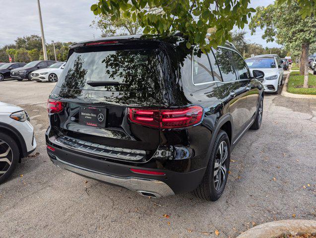 new 2025 Mercedes-Benz GLB 250 car, priced at $47,145