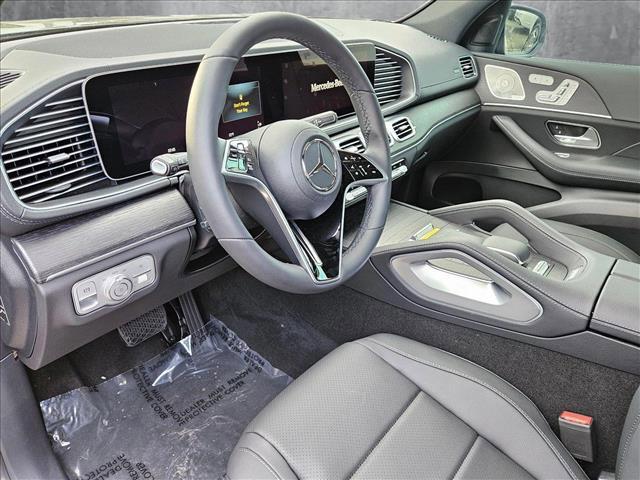 new 2025 Mercedes-Benz GLS 450 car, priced at $91,945