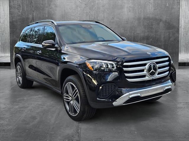 new 2025 Mercedes-Benz GLS 450 car, priced at $91,945