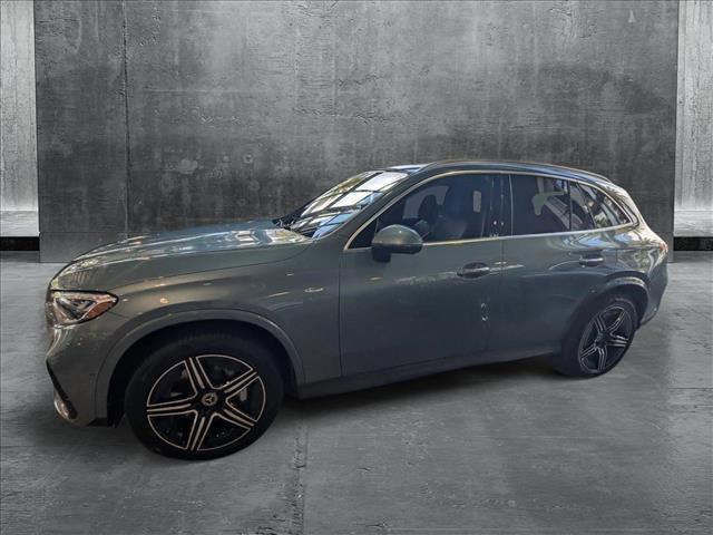 new 2025 Mercedes-Benz GLC 350e car, priced at $68,300