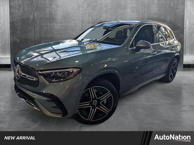 new 2025 Mercedes-Benz GLC 350e car, priced at $68,300