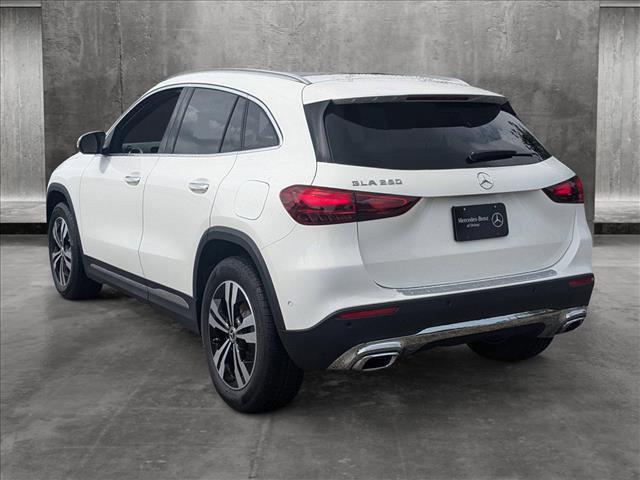 new 2025 Mercedes-Benz GLA 250 car, priced at $47,650