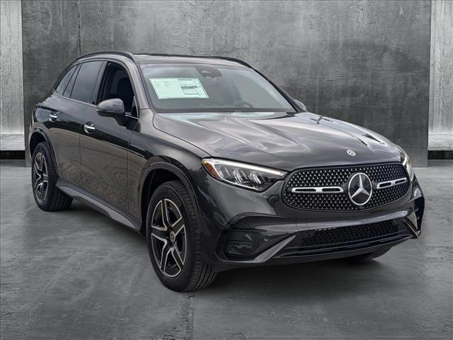 new 2025 Mercedes-Benz GLC 300 car, priced at $58,985