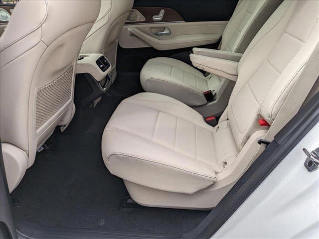 new 2025 Mercedes-Benz GLS 450 car, priced at $91,775