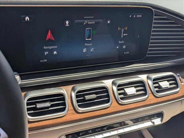 new 2025 Mercedes-Benz GLE 350 car, priced at $70,460