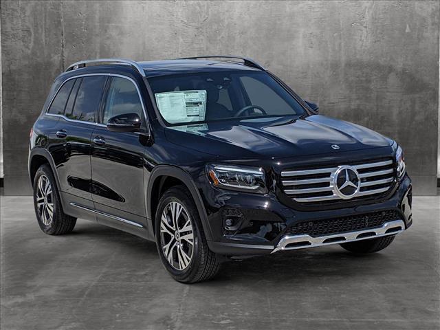 new 2024 Mercedes-Benz GLB 250 car, priced at $51,215