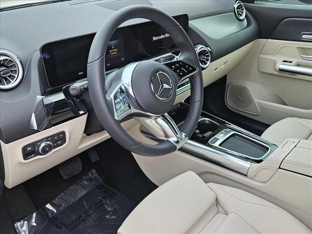 new 2025 Mercedes-Benz GLA 250 car, priced at $45,845