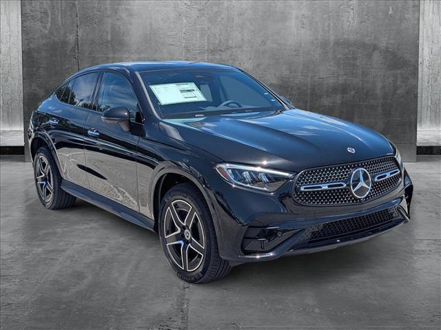 new 2025 Mercedes-Benz GLC 300 car, priced at $64,860