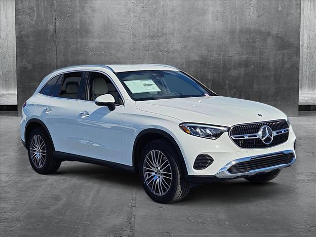 new 2025 Mercedes-Benz GLC 300 car, priced at $51,195
