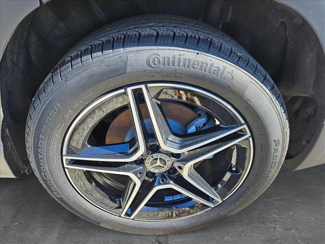 new 2025 Mercedes-Benz GLB 250 car, priced at $51,975