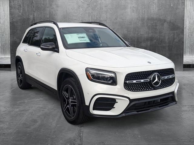 new 2025 Mercedes-Benz GLB 250 car, priced at $51,975