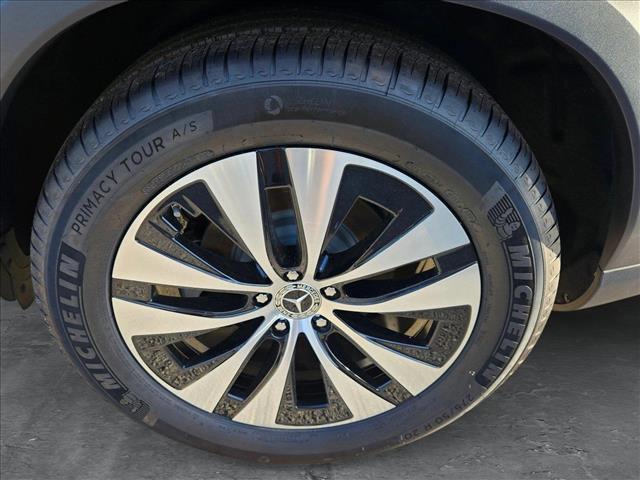 new 2025 Mercedes-Benz GLE 350 car, priced at $66,915