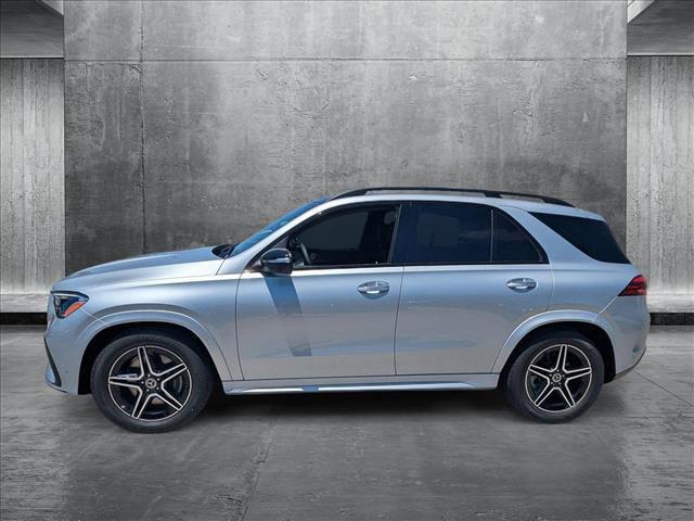 new 2025 Mercedes-Benz GLE 580 car, priced at $94,495