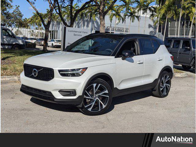 used 2020 Volvo XC40 car, priced at $24,940