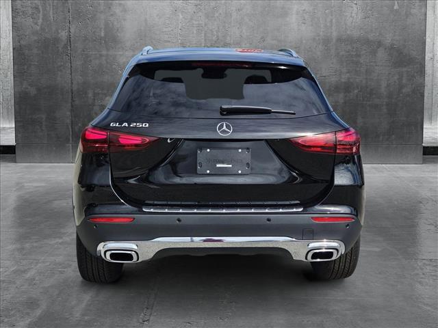 new 2025 Mercedes-Benz GLA 250 car, priced at $44,345