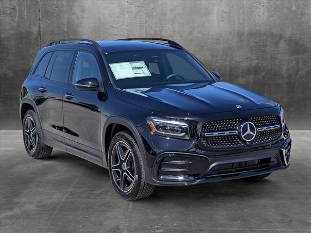 new 2024 Mercedes-Benz GLB 250 car, priced at $52,625