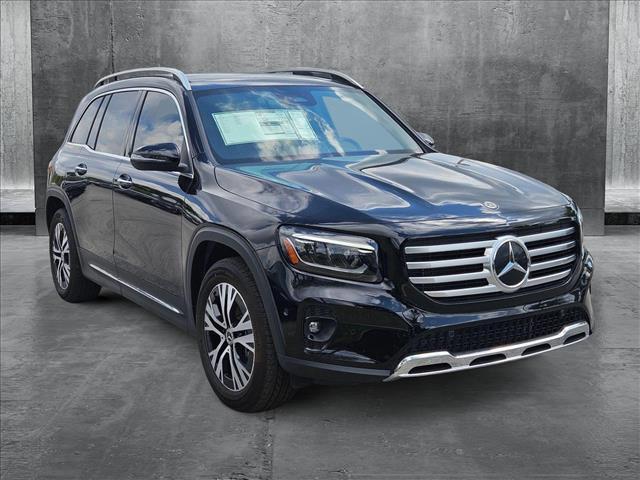 new 2024 Mercedes-Benz GLB 250 car, priced at $49,515