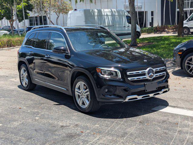 used 2022 Mercedes-Benz GLB 250 car, priced at $31,881