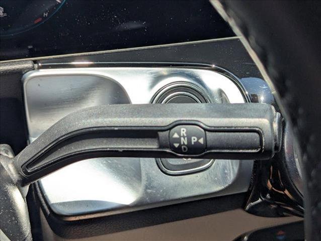 used 2022 Mercedes-Benz GLB 250 car, priced at $30,796