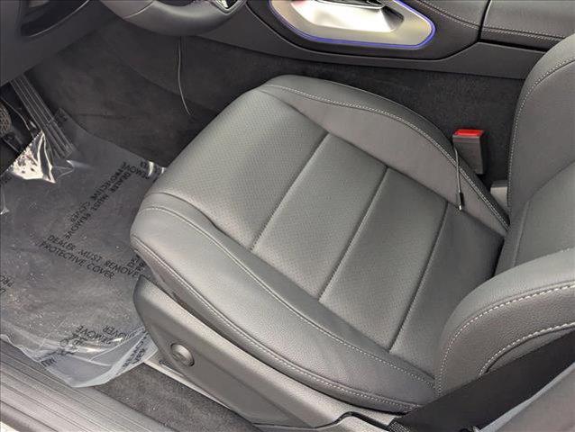 new 2026 Mercedes-Benz GLE 450 car, priced at $85,850