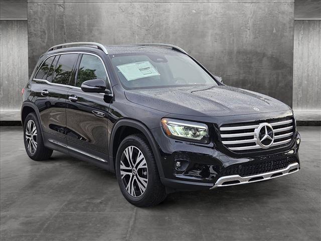 new 2025 Mercedes-Benz GLB 250 car, priced at $48,645