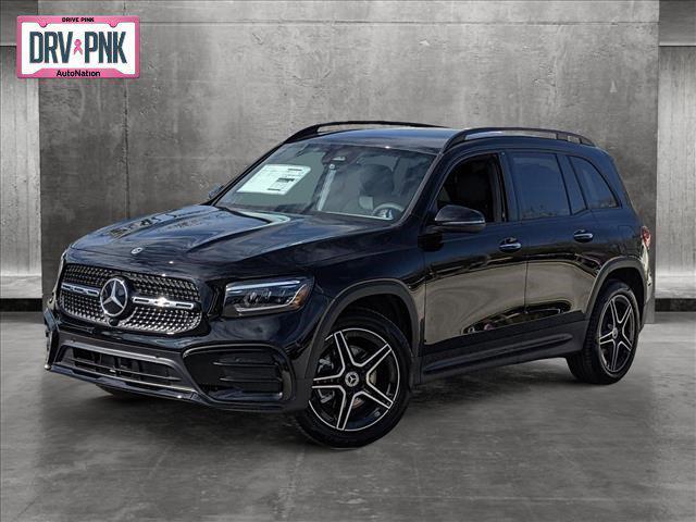 new 2024 Mercedes-Benz GLB 250 car, priced at $49,100