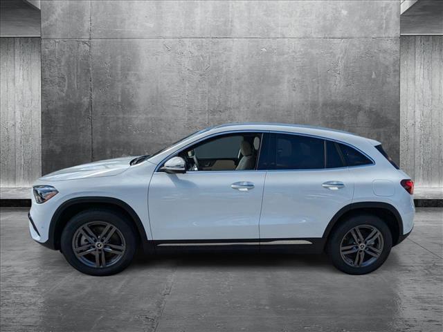 new 2025 Mercedes-Benz GLA 250 car, priced at $45,650