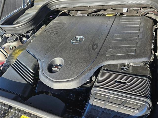 new 2025 Mercedes-Benz GLS 450 car, priced at $101,275