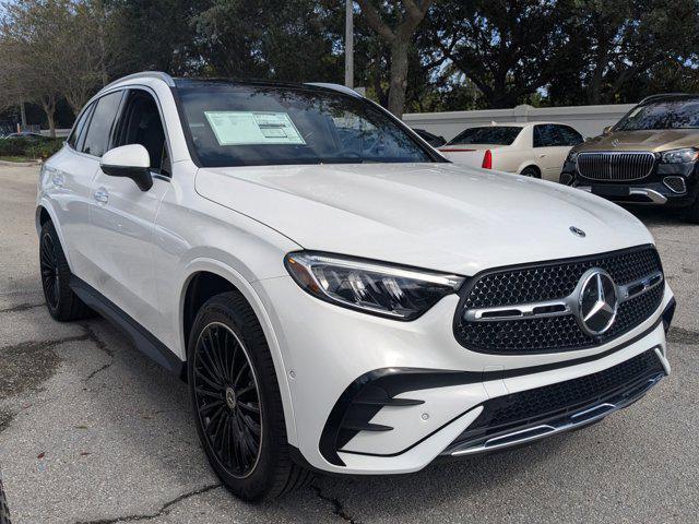 new 2025 Mercedes-Benz GLC 300 car, priced at $59,185