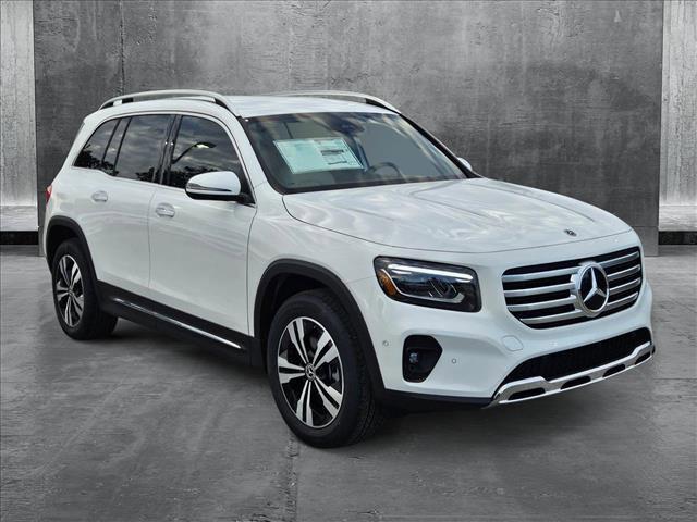 new 2025 Mercedes-Benz GLB 250 car, priced at $47,145