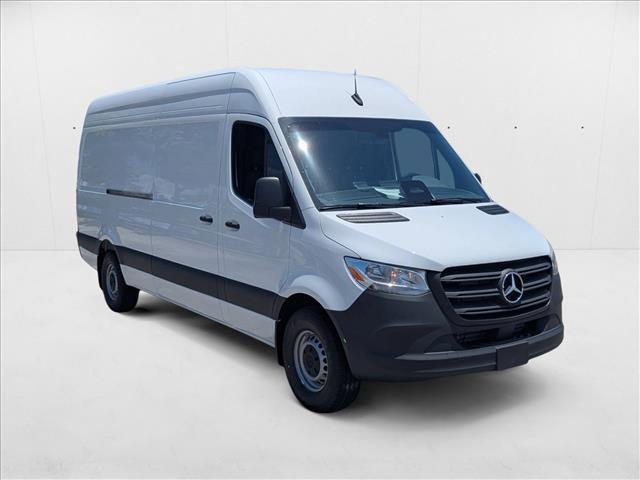 new 2025 Mercedes-Benz Sprinter 2500 car, priced at $58,054