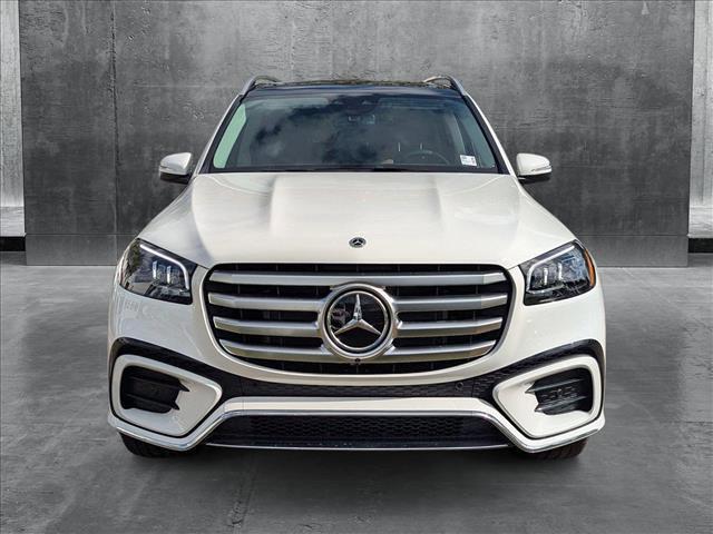 new 2025 Mercedes-Benz GLS 450 car, priced at $100,535