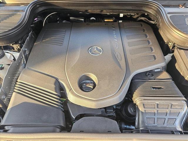 new 2025 Mercedes-Benz GLS 450 car, priced at $91,775