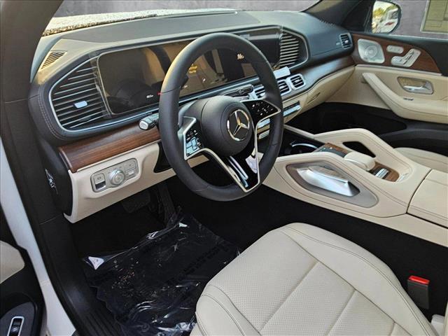 new 2025 Mercedes-Benz GLS 450 car, priced at $91,775