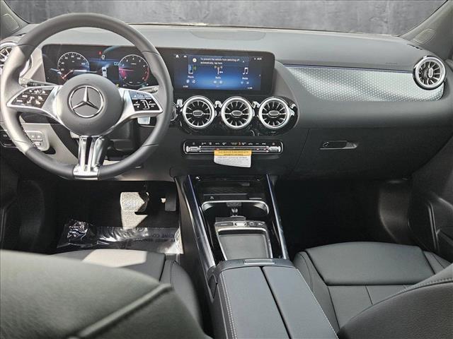 new 2025 Mercedes-Benz GLA 250 car, priced at $44,345