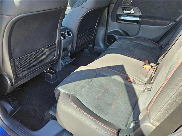 new 2024 Mercedes-Benz GLB 250 car, priced at $53,075
