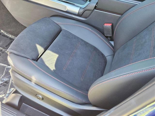 new 2024 Mercedes-Benz GLB 250 car, priced at $53,075