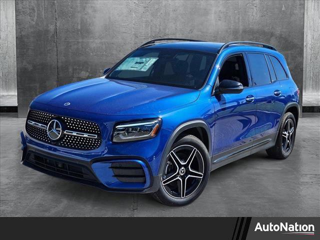 new 2024 Mercedes-Benz GLB 250 car, priced at $53,075