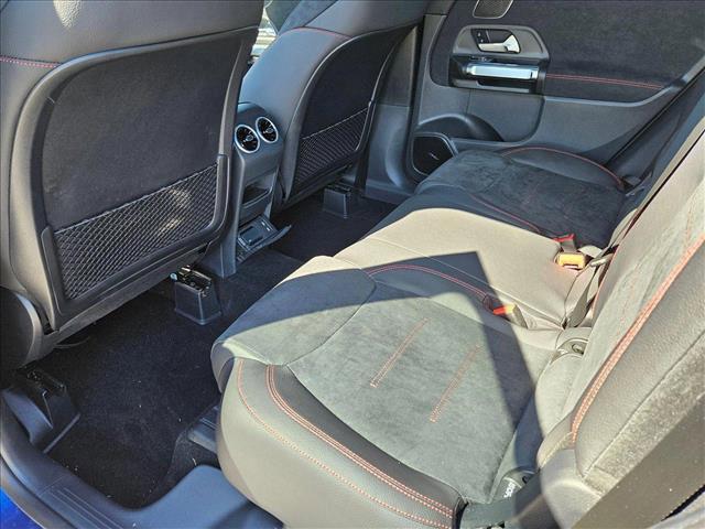 new 2024 Mercedes-Benz GLB 250 car, priced at $53,075