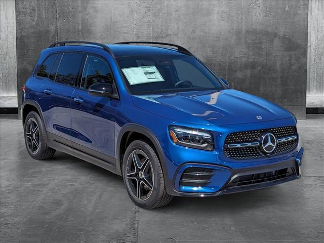 new 2024 Mercedes-Benz GLB 250 car, priced at $53,075