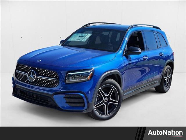 new 2024 Mercedes-Benz GLB 250 car, priced at $53,075