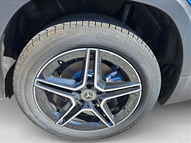 new 2024 Mercedes-Benz GLB 250 car, priced at $53,075
