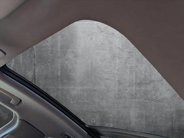 used 2021 Porsche Macan car, priced at $38,727