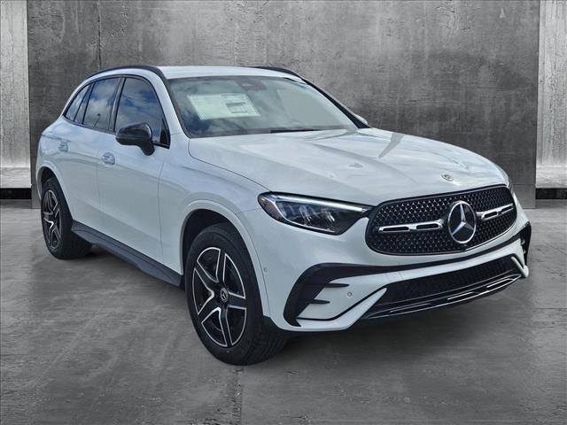 new 2025 Mercedes-Benz GLC 300 car, priced at $56,335