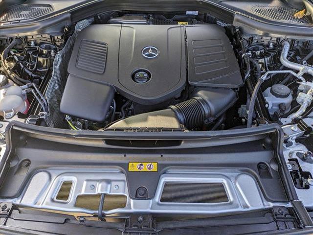 new 2025 Mercedes-Benz GLC 350e car, priced at $63,350