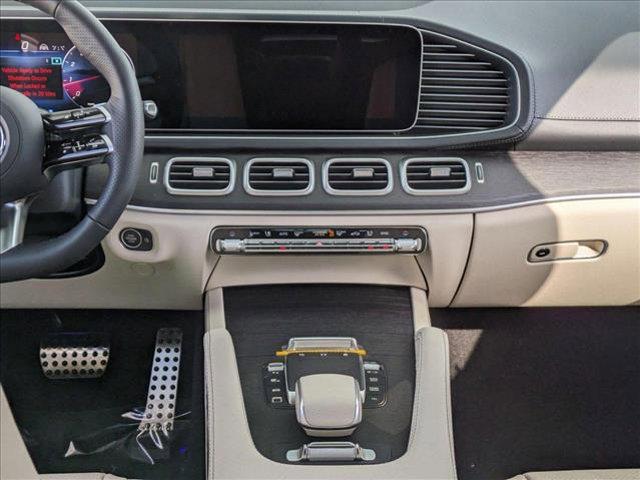 new 2025 Mercedes-Benz GLS 450 car, priced at $97,430