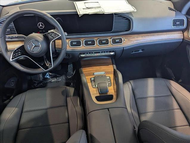 new 2025 Mercedes-Benz GLE 450 car, priced at $75,795